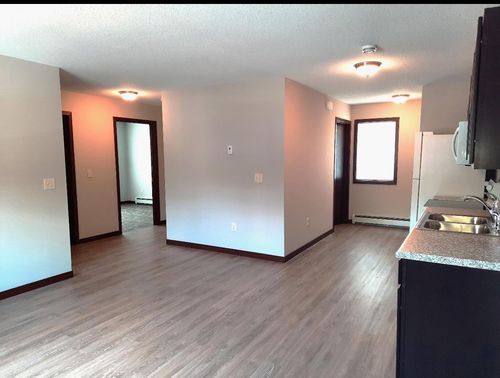 1-665 11th St Sw, Pine City, MN, 55063-1815 | Card Image