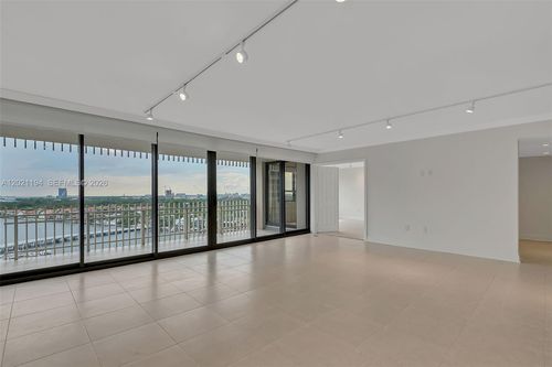 c1606-3 Grove Isle Dr, Miami, FL, 33133-4115 | Card Image
