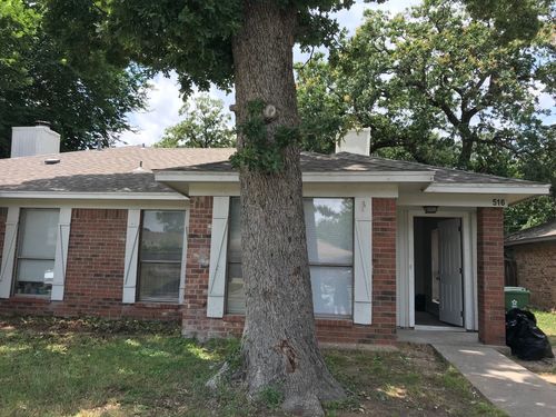 514 Mcqueary St, Arlington, TX, 76012-3753 | Card Image