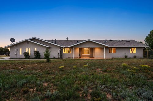 3 Hideaway Ln, Edgewood, NM, 87015-9002 | Card Image