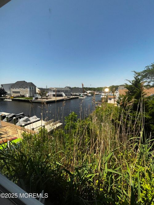 228 Cypress Dr, Bayville, NJ, 08721-3111 | Card Image