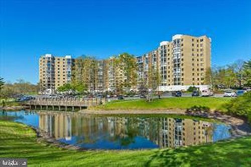 1-1002-15101 Interlachen Dr, SILVER SPRING, MD, 20906-5601 | Card Image