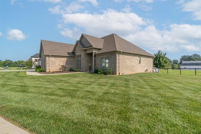 1620 Fords Farm Avenue, House other with 3 bedrooms, 2 bathrooms and null parking in Bowling Green KY | Image 2