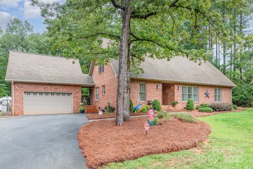 11855 Sam Black Rd, Midland, NC, 28107-8456 | Card Image