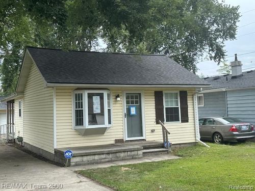 1853 Linville Ave, Westland, MI, 48186-4262 | Card Image