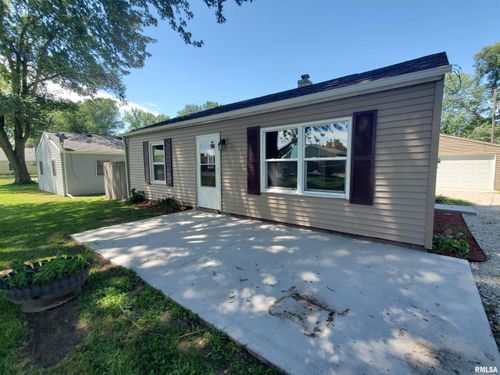 16911 10th Ave N, East Moline, IL, 61244-9454 | Card Image