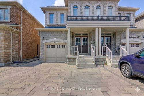 42 Mohandas Dr, Markham, ON, L3S0E5 | Card Image