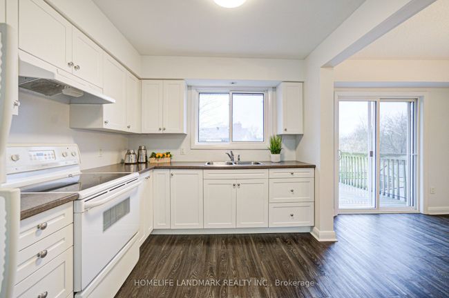 489 Lancelot Cres, House attached with 4 bedrooms, 2 bathrooms and 3 parking in Oshawa ON | Image 13
