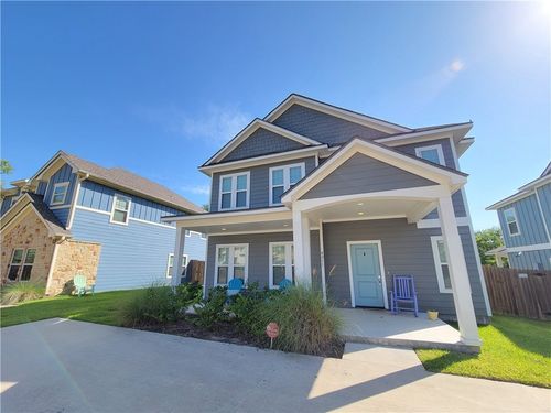 4311 Oaklawn St, Bryan, TX, 77801-4740 | Card Image