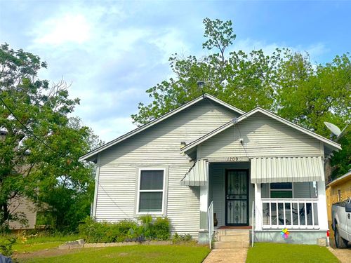 1209 Hutchins Avenue, Dallas, TX, 75203 | Card Image