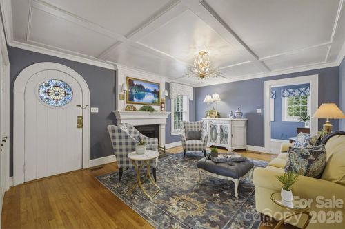 406 N Green St, Morganton, NC, 28655-3209 | Card Image