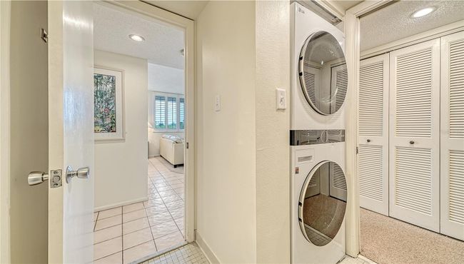 APT-204 - 6266 Midnight Pass Rd, Condo with 2 bedrooms, 2 bathrooms and null parking in SARASOTA FL | Image 16
