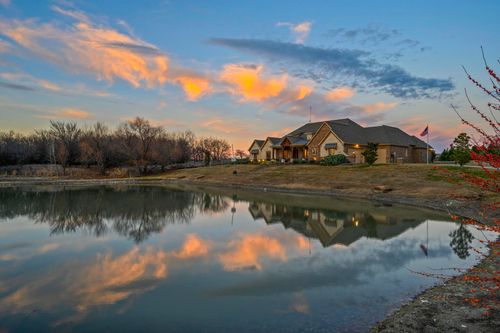 12117 Wild Bill Ct, Newark, TX, 76071-8946 | Card Image