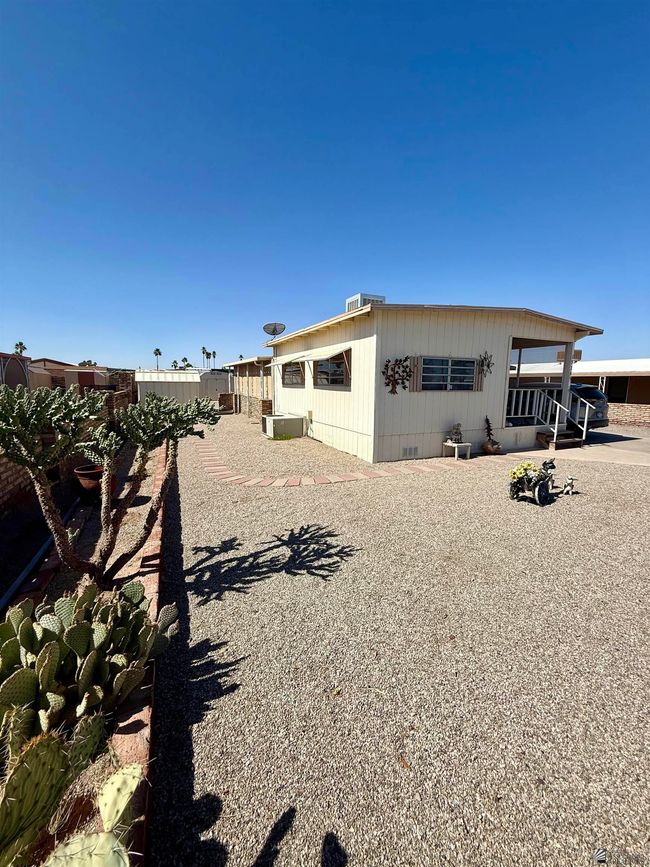 13245 E 42 Nd Dr, House other with 1 bedrooms, 1 bathrooms and 1 parking in Yuma AZ | Image 4