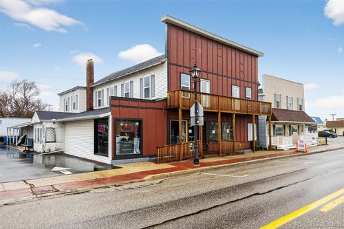 8516 State Rd, Millington, MI, 48746-9446 | Card Image