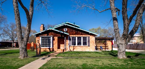 308 W Colorado, Wortham, TX, 76693 | Card Image