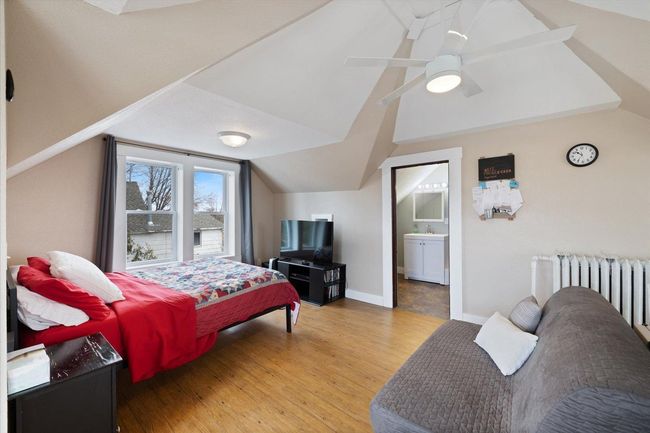 71-Apartment on 3rd Floor (10).jpg | Image 24