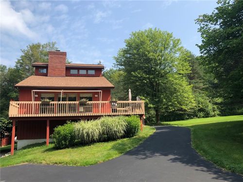 6563 Gulick Rd, Naples, NY, 14512-9128 | Card Image