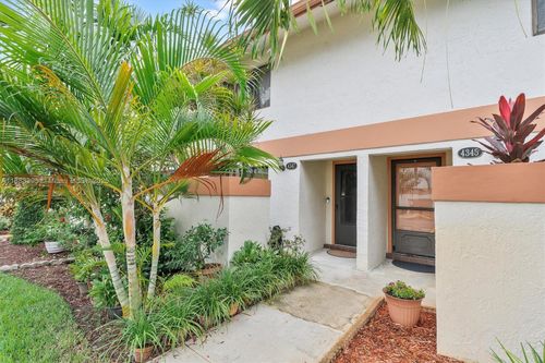 4347 Sw 70th Ter, Davie, FL, 33314-3156 | Card Image