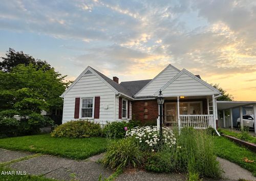 717 Harding St, Roaring Spring, PA, 16673-1150 | Card Image