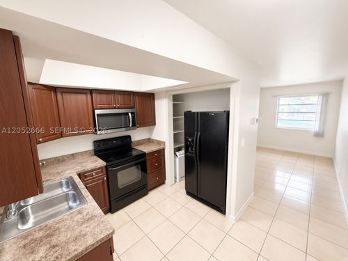 1912-1904 Sw 2nd St, Fort Lauderdale, FL, 33312-1517 | Card Image