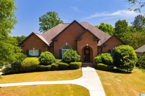 529 Park Lake Ln, HELENA, AL, 35080-3293 | Card Image