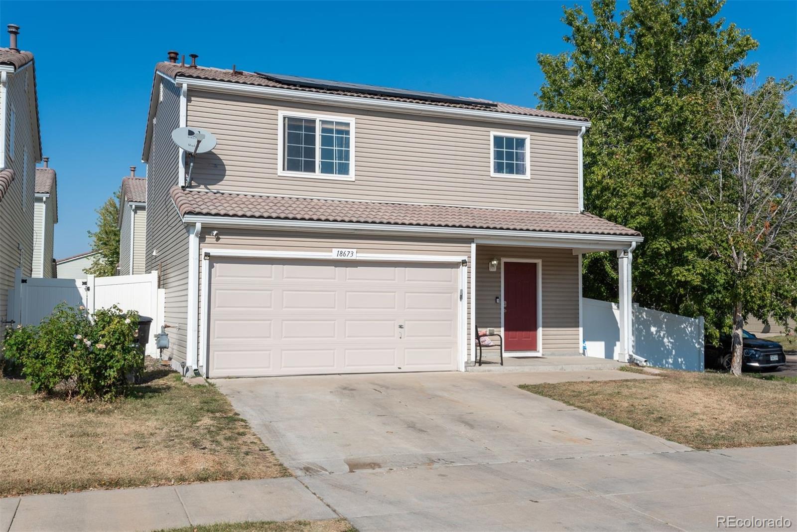 18673 E 43rd Place, For Sale in Denver Zoocasa