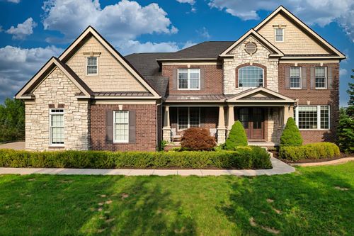 17486 Crestbrook Dr, Northville, MI, 48168-5005 | Card Image