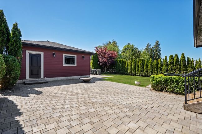 6509 Leibly Avenue, House other with 6 bedrooms, 4 bathrooms and 3 parking in Burnaby BC | Image 36