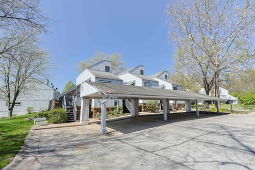 c-18133 Stoneridge Street, South Bend, IN, 46637 | Card Image