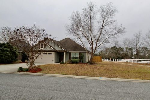 3906 Glen Laurel Dr S, Valdosta, GA, 31605-6111 | Card Image