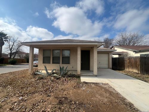 7703 Chatsworth, San Antonio, TX, 78250-2942 | Card Image