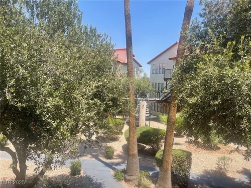 76-2080 Karen Ave, Las Vegas, NV, 89169-1776 | Card Image