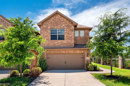 3657 Harebell Dr, Carrollton, TX, 75007-2713 | Card Image