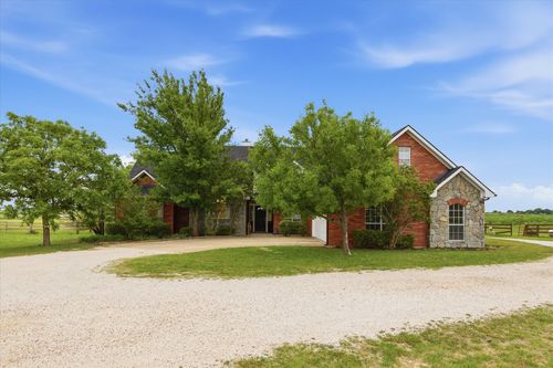 1690 Lawlis Ln, Sanger, TX, 76266-3400 | Card Image