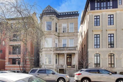 apt-3-643 Melrose St, Chicago, IL, 60657-3437 | Card Image