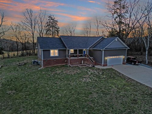 460 Earl Broady Rd, Evensville, TN, 37332-3102 | Card Image