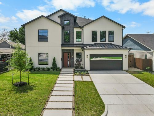 741 Edgefield Rd, Fort Worth, TX, 76107-1066 | Card Image