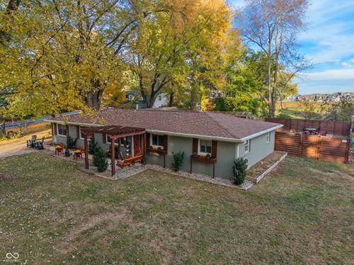 17123 Little Eagle Creek Ave, Westfield, IN, 46074-9646 | Card Image