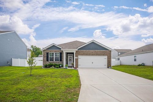 155 Nunally Dr, Baxter, TN, 38544-2400 | Card Image