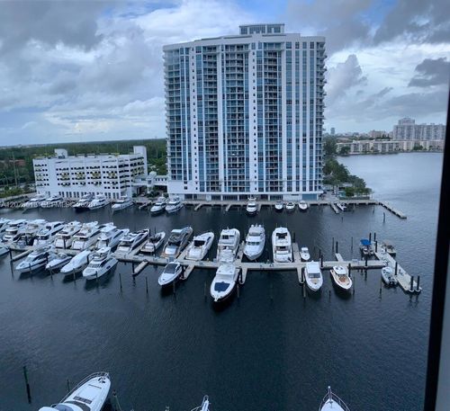 1109-17111 Biscayne Blvd, North Miami Beach, FL, 33160 | Card Image