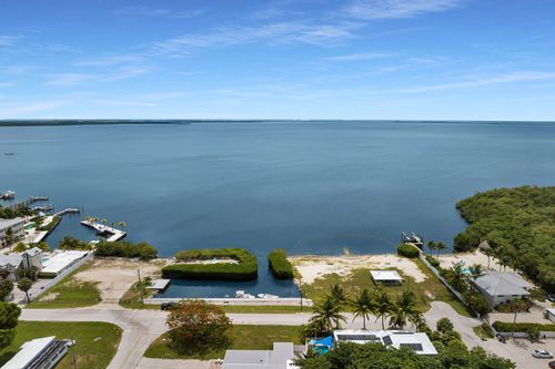 10 N Marlin Ave, Key Largo, FL, 33037 | Card Image