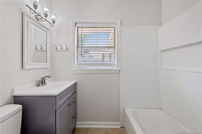 1912 Elizabeth St, House other with 3 bedrooms, 2 bathrooms and 2 parking in Westlake LA | Image 17