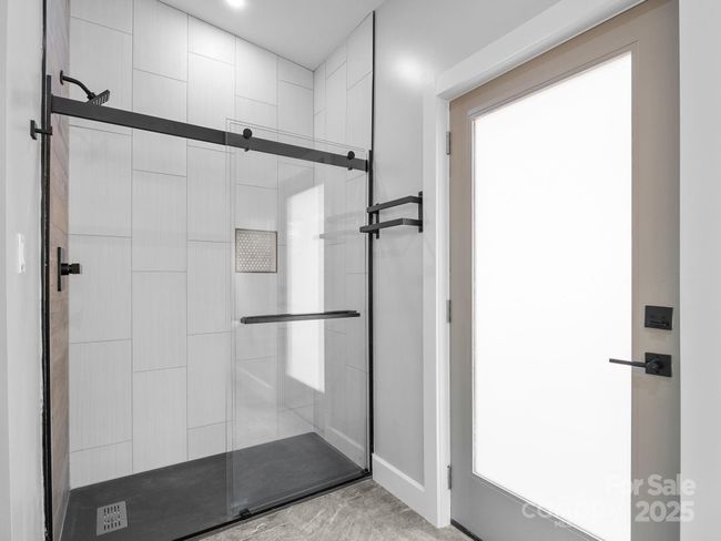 Primary bath shower | Image 19