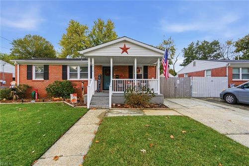 2910 Kilbride Dr, Chesapeake, VA, 23325-3514 | Card Image