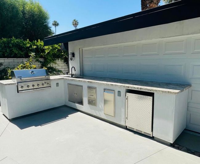 Bobolink Outdoor Kitchen | Image 27