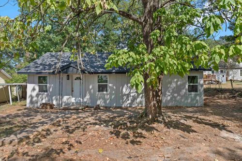 501 Arcola St, Overton, TX, 75684 | Card Image