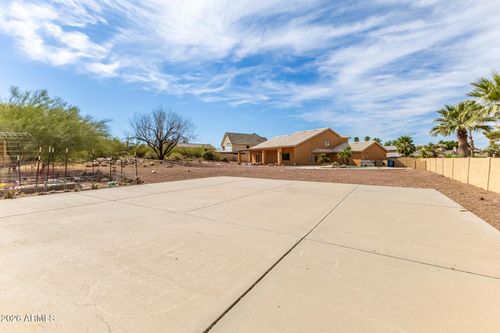25225 N 46th Dr, Phoenix, AZ, 85083-2320 | Card Image