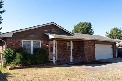 524 S 120th East Avenue, House other with 3 bedrooms, 1 bathrooms and null parking in Tulsa OK | Image 2