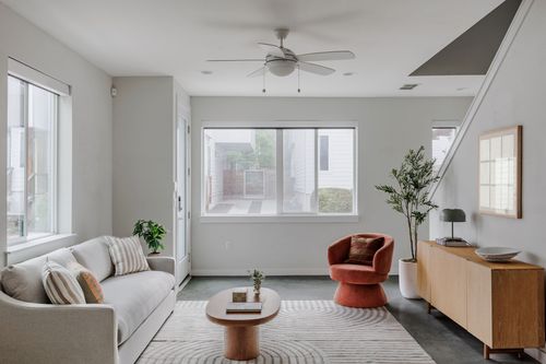 28-801 N Bluff Dr, Austin, TX, 78745-1067 | Card Image